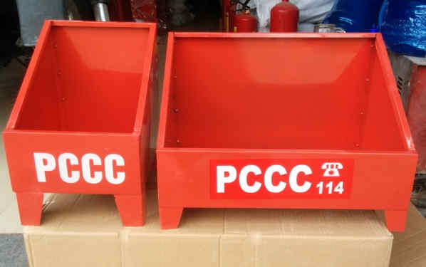 KỆ ĐỰNG BÌNH PCCC